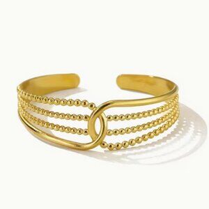 Middle Eastern And Latin Luxurious & Stylish Open Bangles Stainless Gold Plated